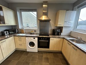 Photo 31- click for photo gallery